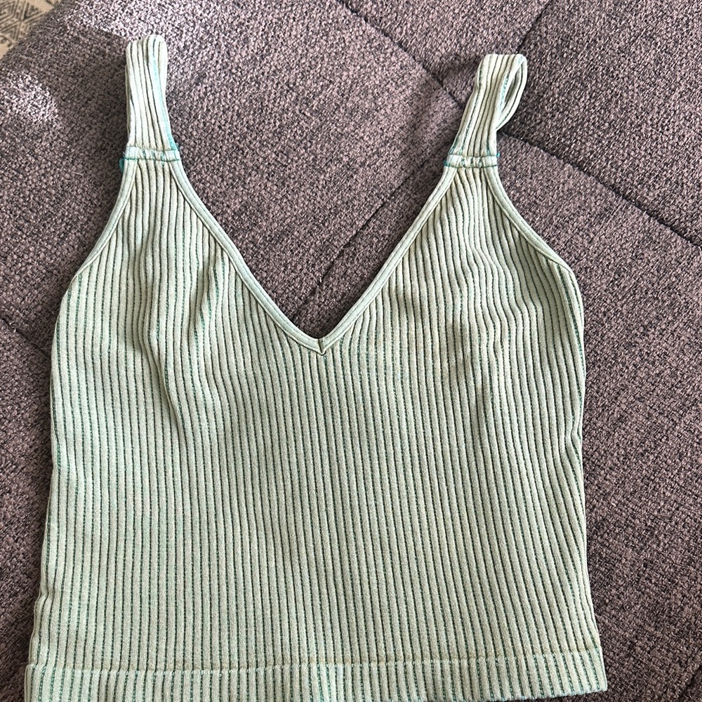Size XS/Small Intimately Free People Washed Seamless Crop Washed Mermaids Tale - Picture 3 of 5